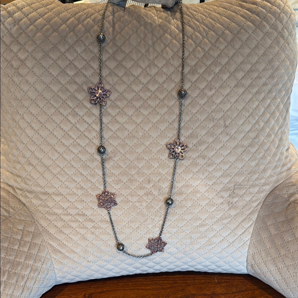 Elegant Purple Floral Necklace
